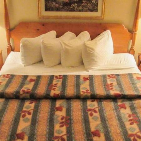 Magnuson Grand Pioneer Inn And Suites Escanaba Eksteriør billede