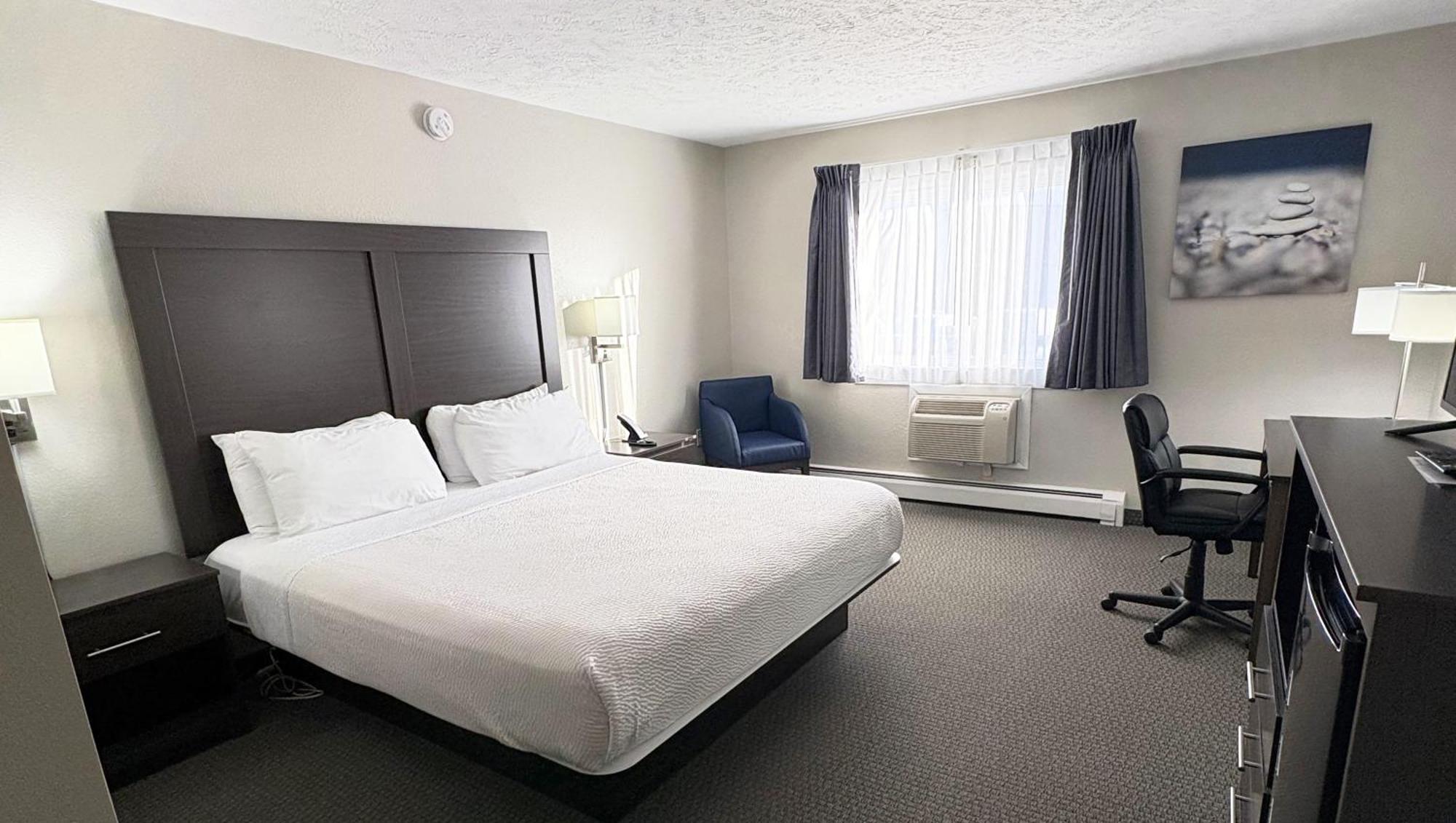 Magnuson Grand Pioneer Inn And Suites Escanaba Eksteriør billede
