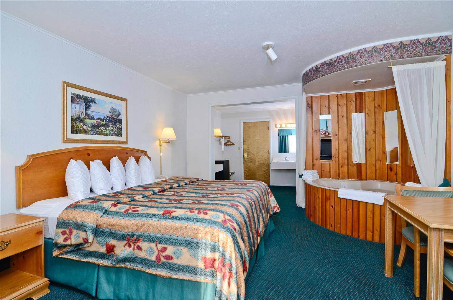 Magnuson Grand Pioneer Inn And Suites Escanaba Værelse billede