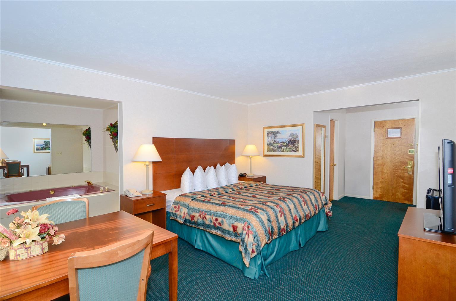 Magnuson Grand Pioneer Inn And Suites Escanaba Værelse billede