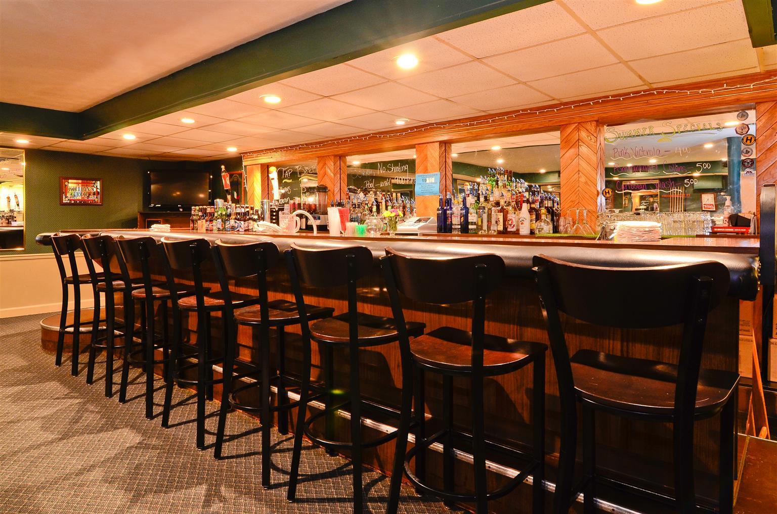 Magnuson Grand Pioneer Inn And Suites Escanaba Restaurant billede